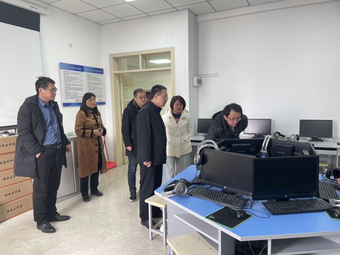 校领导深入调研校园信息化建设工作